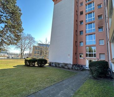 Großzügige 2-Zimmer-Wohnung mit Balkon - Photo 1