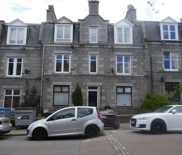 13 Pitstruan Place, AB10 6PQ, Aberdeen - Photo 3