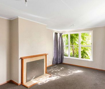 3-Bedroom Rental in Papakura - First Week of rent is Free! - Photo 1