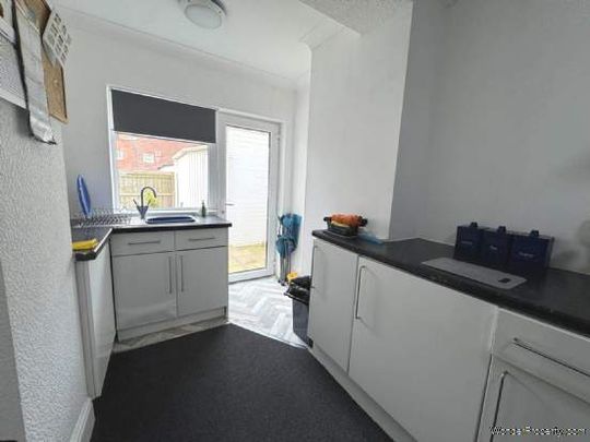 1 bedroom property to rent in Blackpool - Photo 1