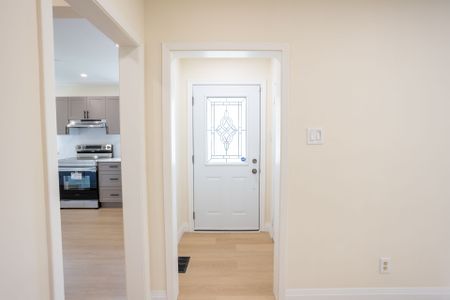 For Lease - 322 Shanty Bay Road Unit# Main, Oro-Medonte, Ontario - Photo 4