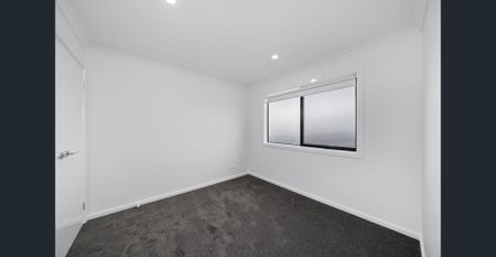 Brand New, Park-Facing Townhouse in Prime Truganina Location! - Photo 5