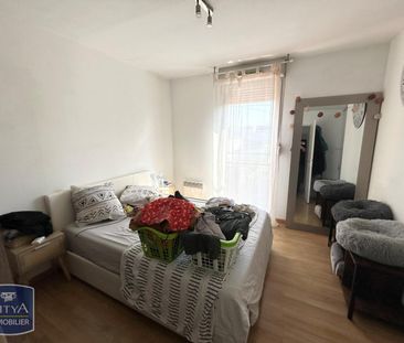 Location Appartement 2 pièces 53m² VALENCIENNES 59300 - Photo 4