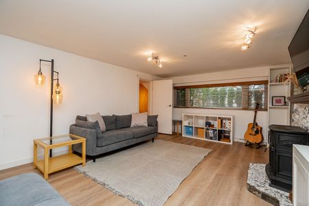 Spacious East Van Garden Suite - Photo 5