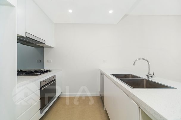 Modern apartment for lease now!! - Photo 1