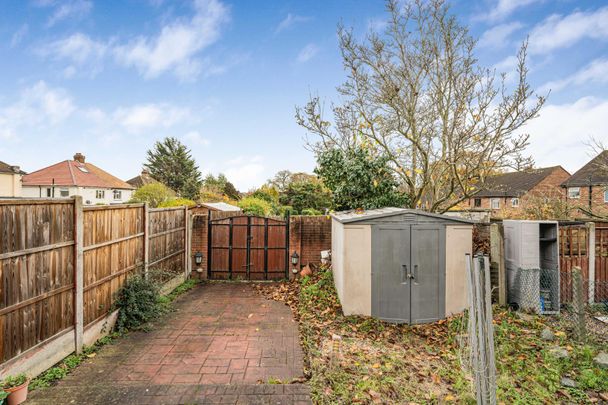 Aintree Grove - Photo 1