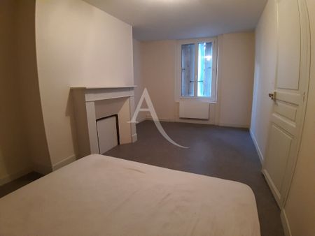 Location appartement 3 pièces, 61.00m², Château-Renault - Photo 2