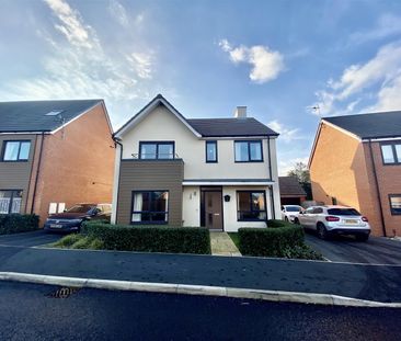 Fraser Drive, Uttoxeter, Staffordshire ST14 5EH - Photo 5