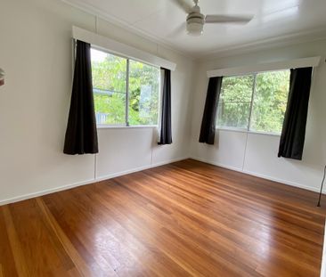 Spacious Family Home in Prime Aitkenvale Location! - Photo 3