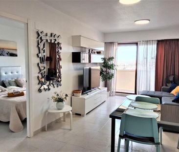 Alquiler de ático en Ronda Cesar Canovas Girada - Photo 1