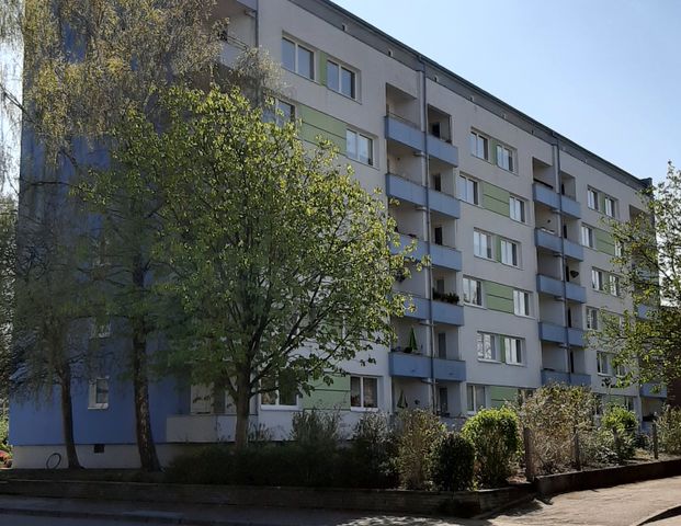 Schöne, gepflegte Wohnung mit Balkon - Photo 1