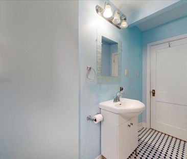 For Lease - 8 Balsam Avenue Unit# 2, Hamilton, Ontario - Photo 5