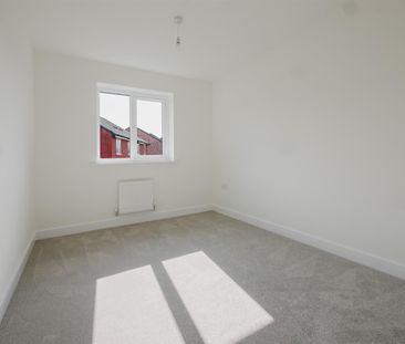 3 Bedroom House To Rent - Photo 4