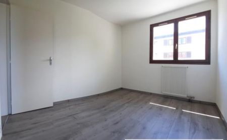 METABIEF - APPARTEMENT F3 RENOVE - GARAGE PRIVE - Photo 4