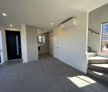 1/9 Milton Street, Somerfield - Photo 1