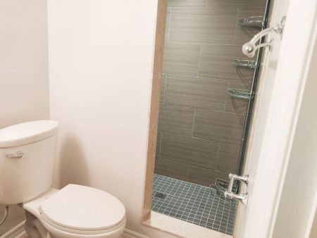 For Lease - 4 Stone Street, Halton Hills, Ontario - Photo 3