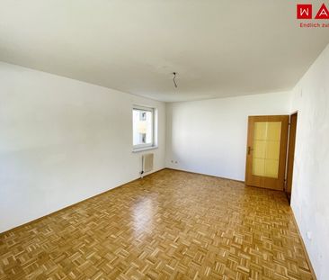 Freundliche Familienwohnung mit Loggia in schöner Lage! - Foto 1