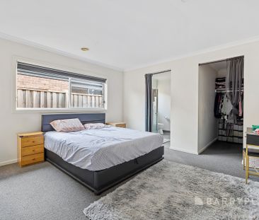 Spacious 4-bedroom + Study home - Photo 3