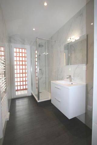 Location Appartement 2 pièces 42m² ANNECY 74000 - Photo 5