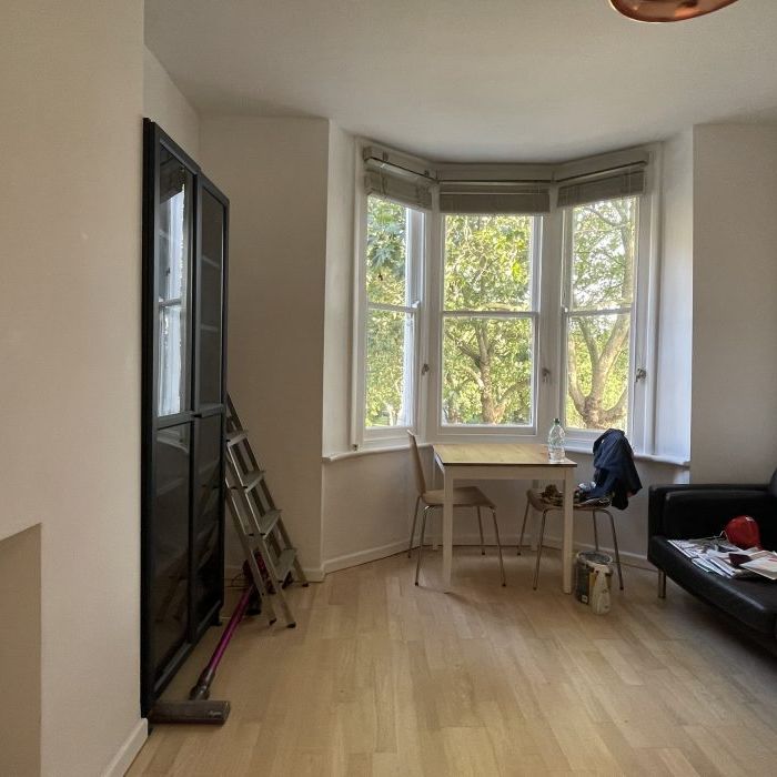 Grove Terrace, Camden, London NW5 1PL - Photo 1