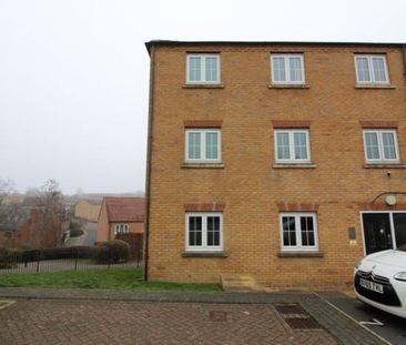 Broadlands View, Pudsey - Photo 2