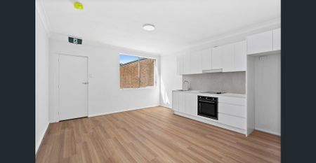 Spacious Brand New Two Bedroom Apartment - Photo 5