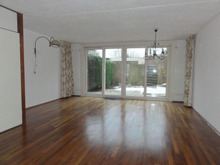 Te huur: Huis Guus Kuyerzijde 9 in Leiderdorp - Photo 2