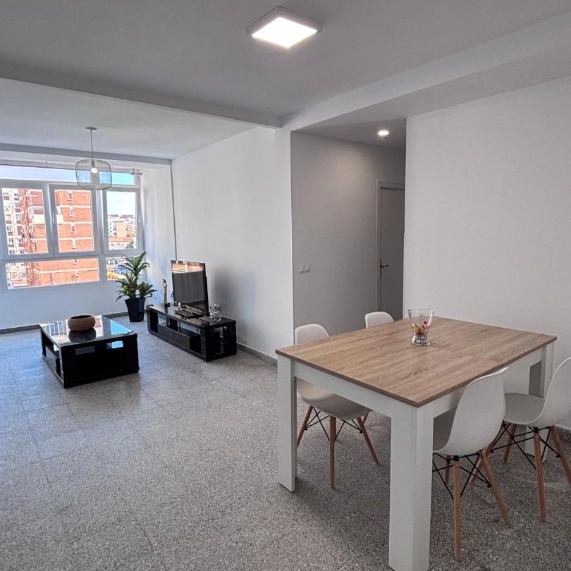 Piso de alquiler en Calle Guindaleta, 4, La Luz - El Torcal - Photo 1