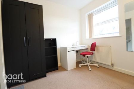 4 bedroom house share to rent - Photo 4