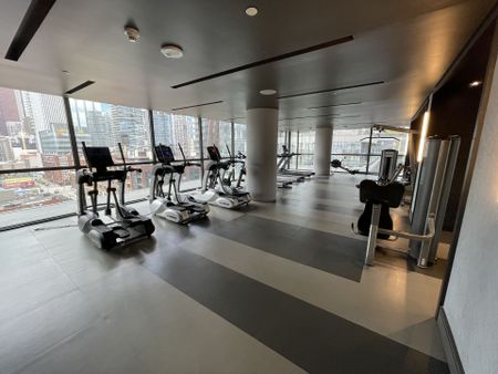 For Lease - 290 Adelaide Street Unit# 2202, Toronto, Ontario - Photo 5