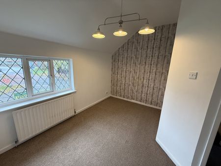 2 bedroom terraced house to rent - Photo 4