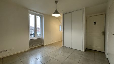 Appartement T1 - un quartier pavillonnaire recherché pour son calme - Photo 2