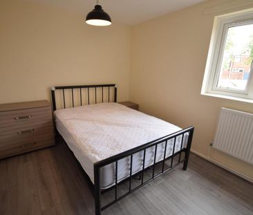 Culmington Close, Hulme, Manchester, M15 5HR - Photo 5