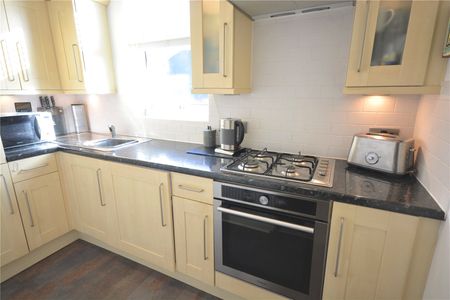 The Street, Ashtead, Surrey, KT21 2AH - Photo 3