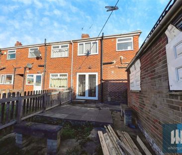 3 bedroom end of terrace house to rent - Photo 5