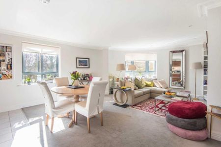 3 bedroom flat to rent - Photo 2