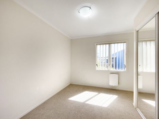 Stanhope Road - 3 Bedroom - 1 Bathroom - 2 Carparks - Photo 1