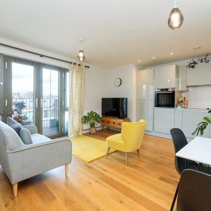 2 bedroom apartment to rent - Photo 1