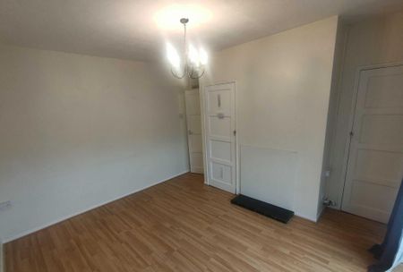 1 bedroom maisonette to rent - Photo 2