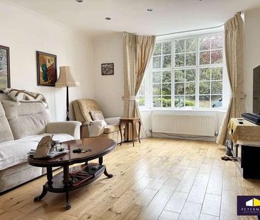 Denmark Hill, Rutland Court Denmark Hill, SE5 - Photo 1