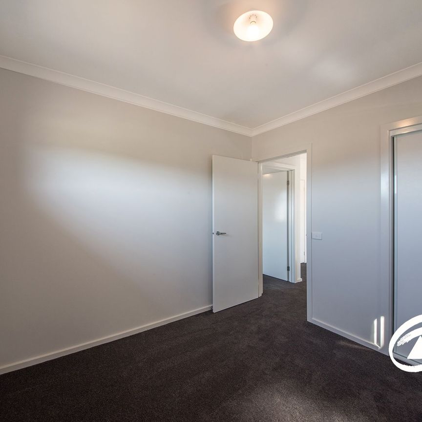 36 Renam Street, 3810, Pakenham Vic - Photo 1