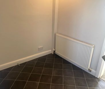 1 Bed Terraced House, The Common, S35 - Photo 5