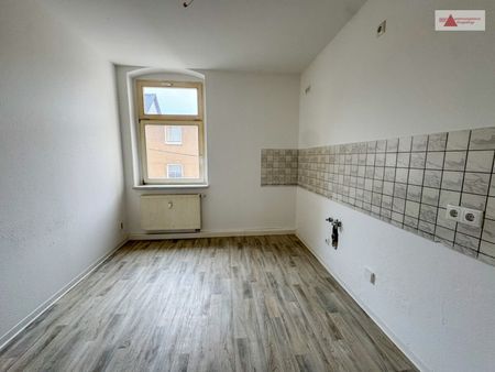 3-Zimmer-Wohnung in zentraler Lage von Schwarzenberg zu vermieten - Foto 2