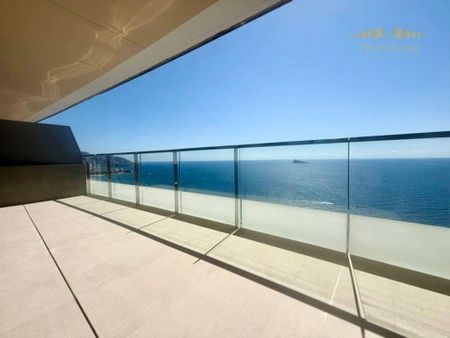 2 room luxury Apartment for rent in Benidorm, Valencia - Photo 2