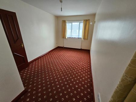 3 bedroom flat to rent - Photo 5
