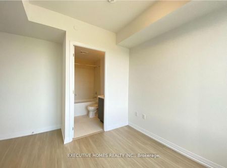 For Lease - 25 Holly Street Unit# 1109, Toronto, Ontario - Photo 2