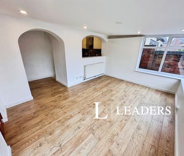 3 bedroom house to rent Lawton Heath Road, Church Lawton, ST7 - Photo 2