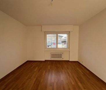 Magnifique appartement de 3.5 pièces situé au 4ème étage avec deux ... - Photo 5