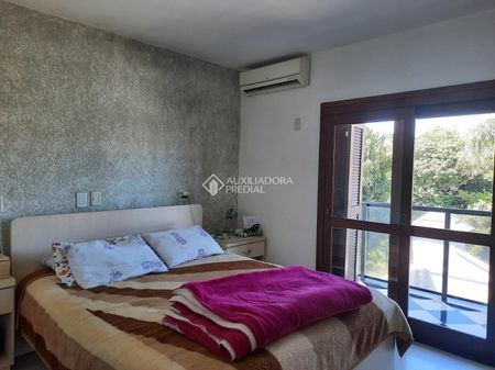Casa com 4 quartos e 222m² para alugar em Rondônia, Novo Hamburgo. - Foto 5