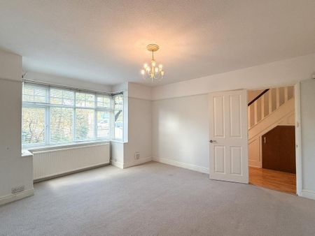4 bedroom semi-detached house to rent - Photo 2